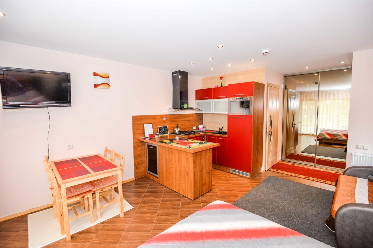 Salkoni Apartment Pape Exterior photo
