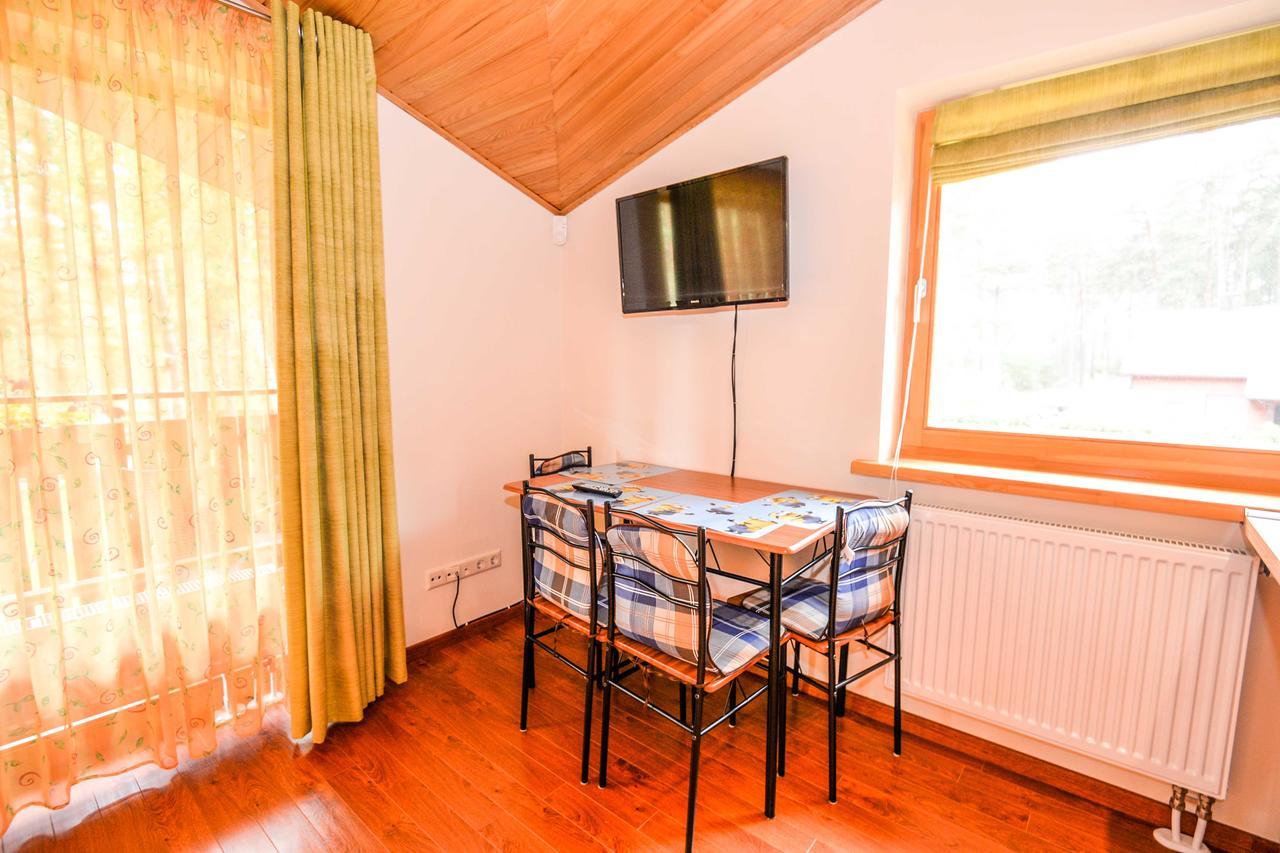 Salkoni Apartment Pape Exterior photo